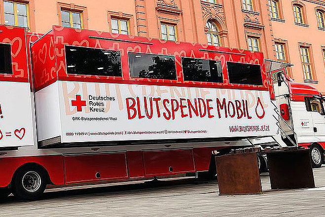 Blutspende Bus